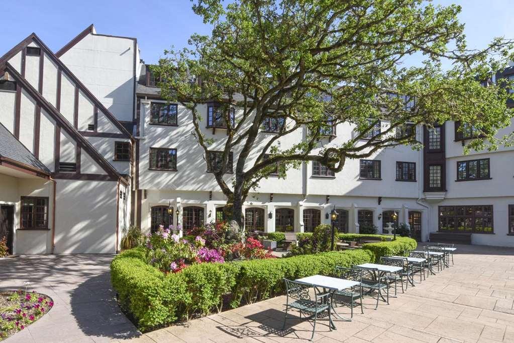 Benbow Historic Inn Гарбервил Екстериор снимка