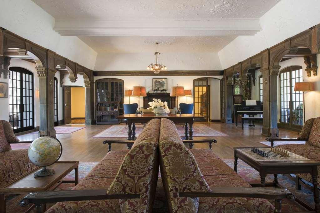 Benbow Historic Inn Гарбервил Интериор снимка